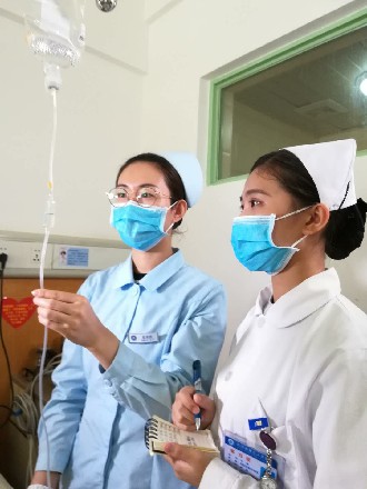 从桶到碗到谈笑风生 红河州肿瘤医院无呕病房带给患者最大体贴