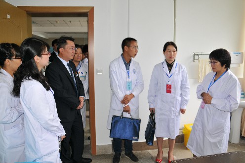 红河州第三人民医院迎接云南省助培基地专家评估检查