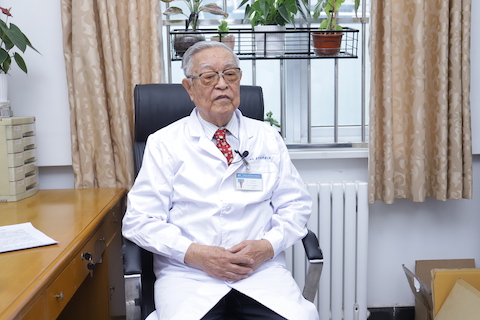 80年岁月鎏金 一段珍贵记忆：孙燕院士为红河州肿瘤医院发来贺文