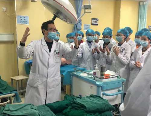 红河州第三人民医院67名新工培训上岗 同舟共济扬帆远航