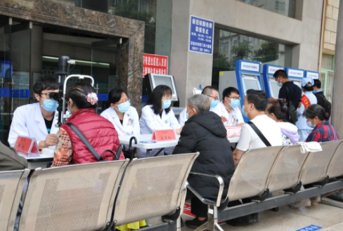 爱眼日：红河州第三人民医院在行动！