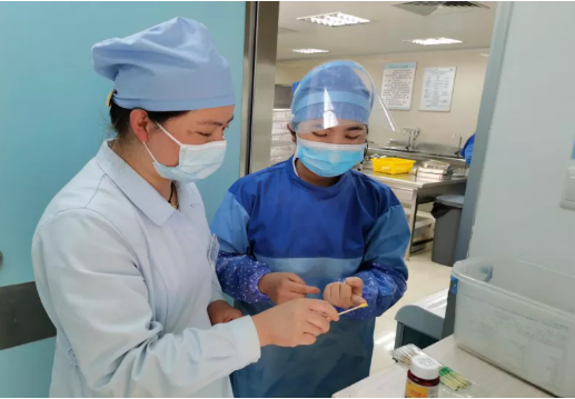 红河州第三人民医院消毒供应中心开展职业暴露应急处置演练