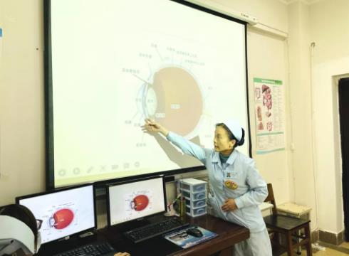 红河州第三人民医院开展外科片区个案护理交流 促进护理质量改进