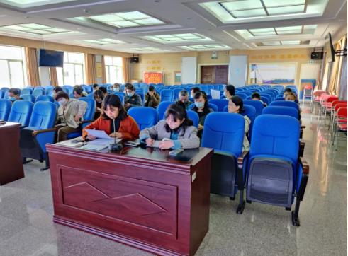 院党委书记上廉政党课 推进清廉医院建设