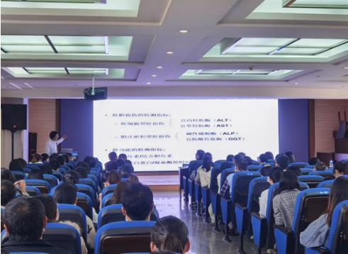 许汪斌教授专家团队赴红河州第三人民医院开展学术讲座和业务指导