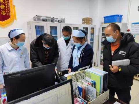 遗失在红河州第三人民医院的绣花包 试出护士姐姐的心比金子还珍贵