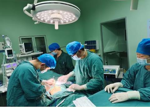 新年，我们与爱同在