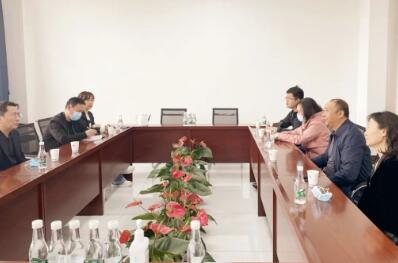 红河州中医院王健一行到红河州第三人民医院康复医院参观交流