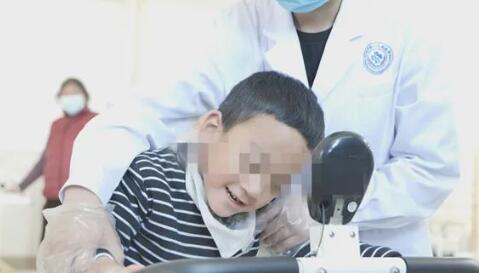 点亮康复之光 让梦长出翅膀