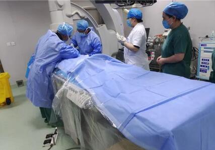 红河州第三人民医院自主开展动静脉内瘘球囊扩张术