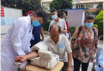 关爱老人 智慧助老：红河州第三人民医院在行动！