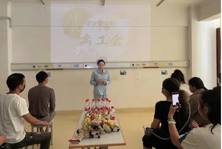 医患一家亲：红河州第三人民医院甲状腺外科分享健康知识还有中秋月饼