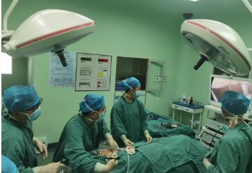 医疗传真 | 红河州第三人民医院两科联合成功开展首例腹腔镜腹膜透析管置管术