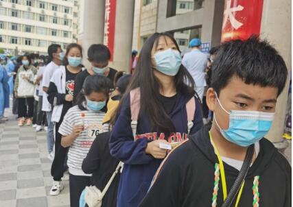 确保国庆收假学生返校 红河州第三人民医院 突击核酸检测创历史新高