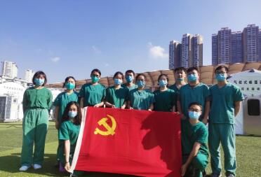 红河州第三人民医院支援气膜实验室突击队 用青春书写优秀抗疫答卷