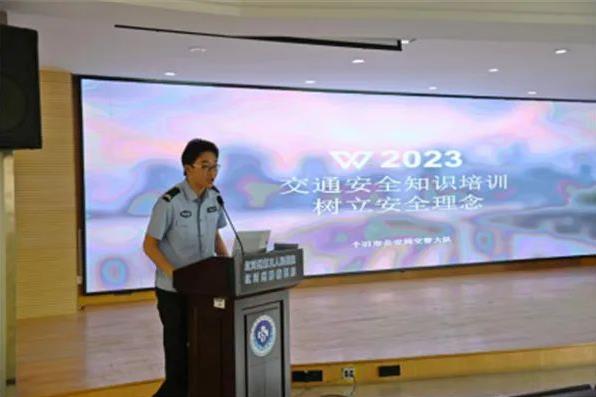 1684119593699850.jpg 00.jpg