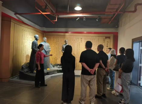 1751351904868225.png image.png